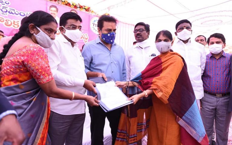 IT Minister Sri KT Rama Rao laid the foundation stone for IT Hub Phase-II in Khammam on 02.04.2021.