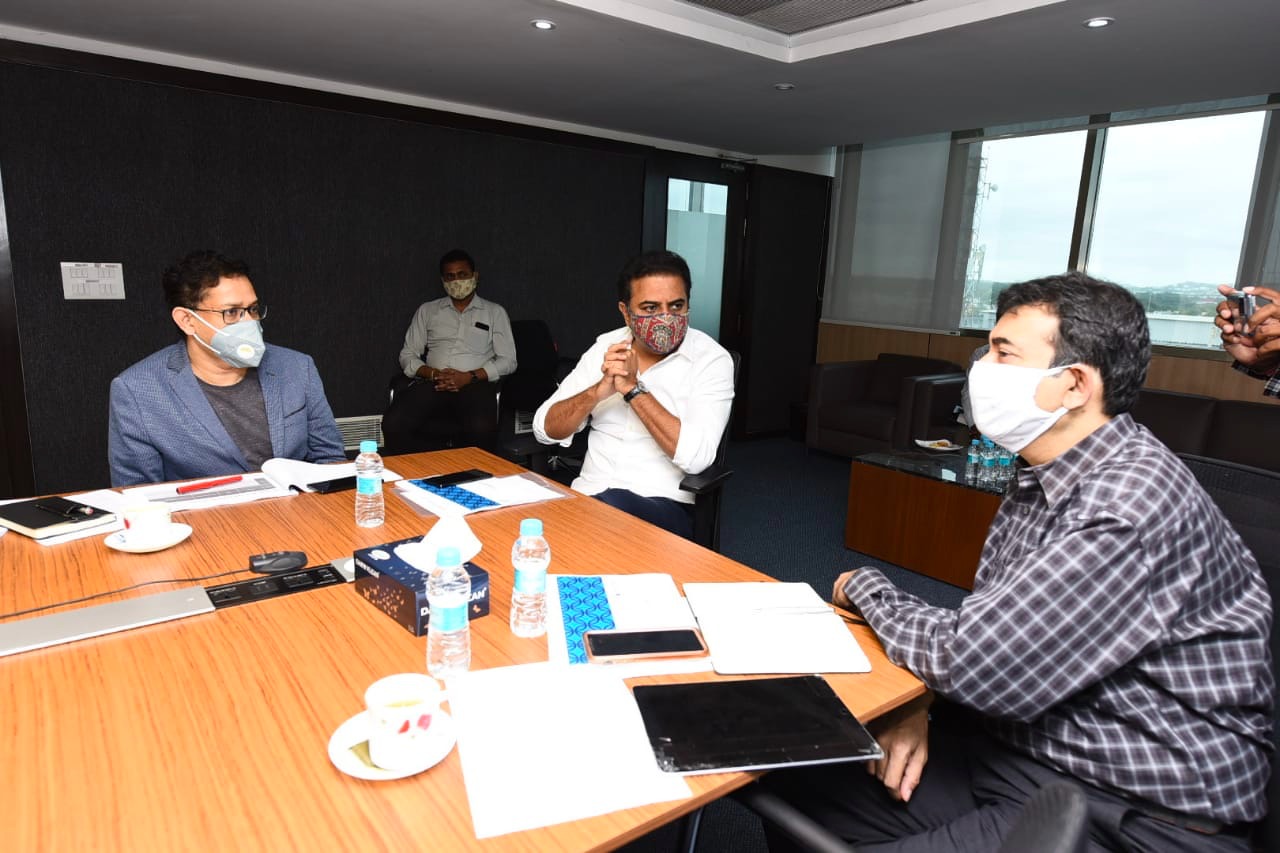 Minister KTR reviewed the progress of T-Fiber project